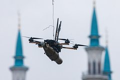 Губернатор подтвердил падение обломков БПЛА во дворе жилого дома