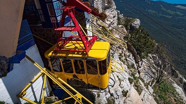 Первая в мире канатная дорога свяжет Россию и Китай