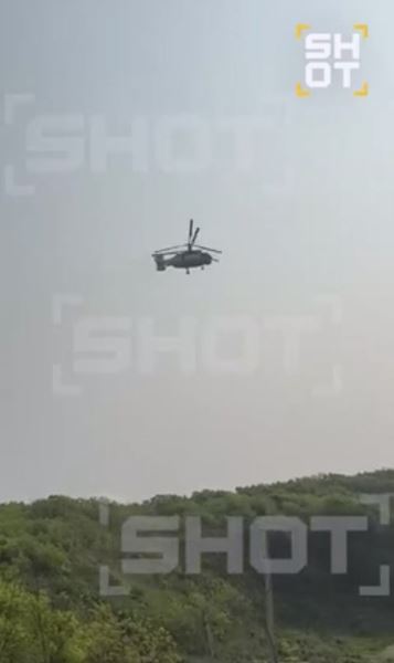 Во Владивостоке прогремели взрывы в районе бухты Десантная. С места ЧП увезли два накрытых брезентом автомобиля
