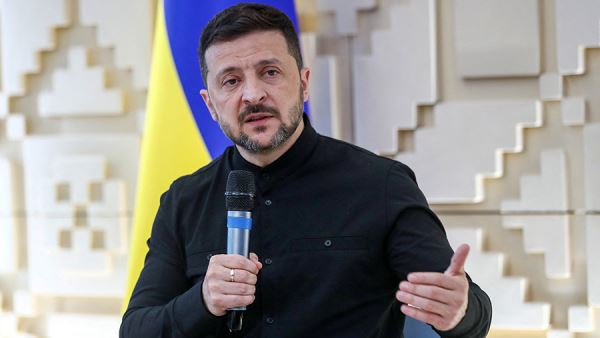 Зеленский заявил о готовности к диалогу с РФ в любом формате